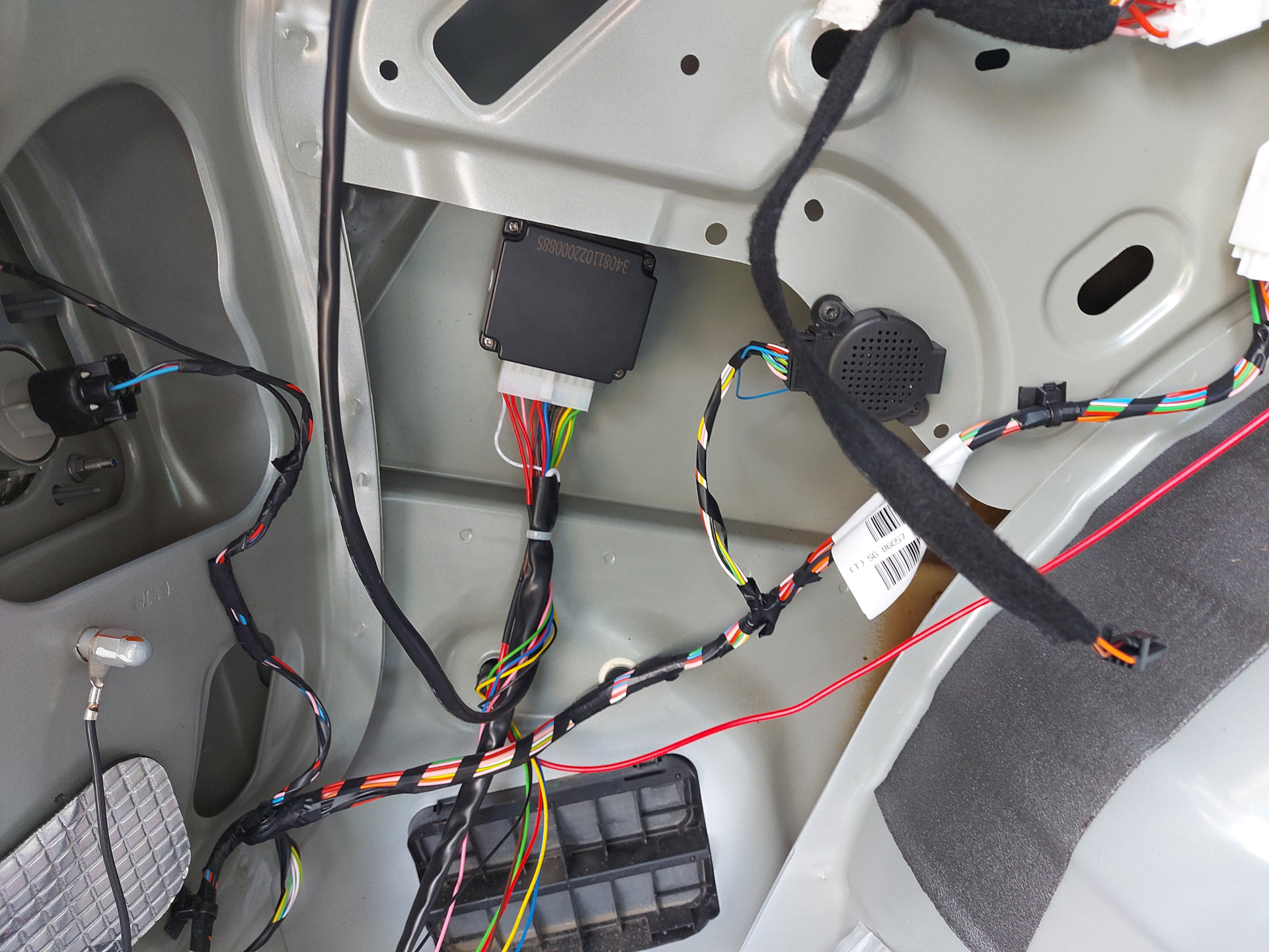 Подключение блока согласования лада веста седан Установка блока согласования ARTWAY SC-PRO-100-N - Lada Vesta SW Cross, 1,6 л, 2