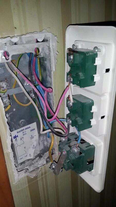 Подключение блока выключателей Ответы Mail.ru: Мужики! Подойдет ли этот короб для выключателей и розеток если д