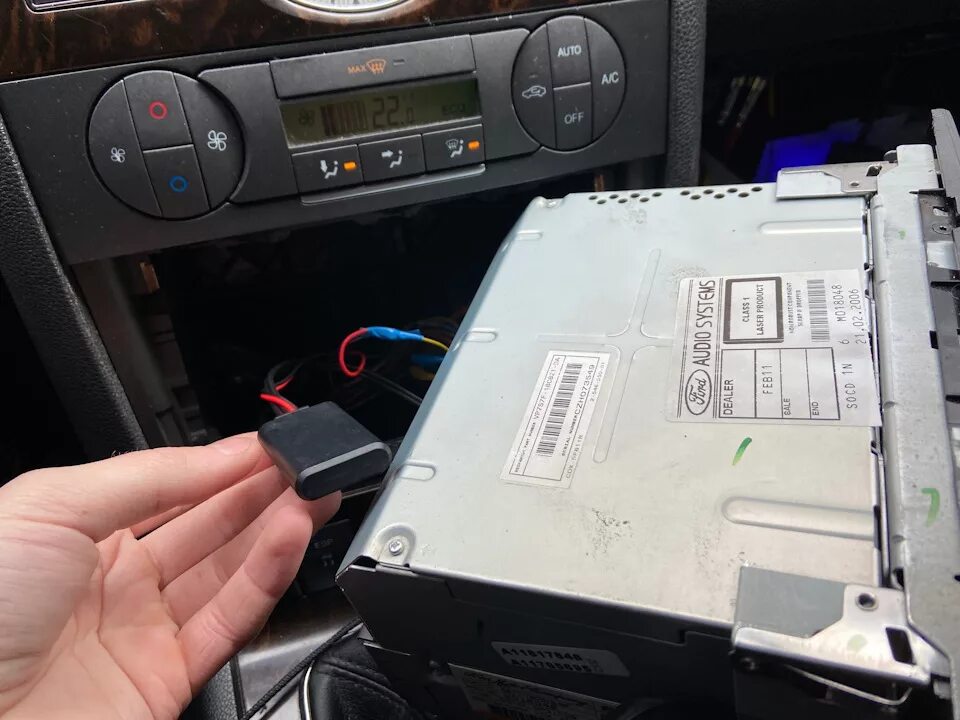 Подключение блютуз к штатной магнитоле Установка Bluetooth на штатную магнитолу Sony или Ford 6000CD - Ford Mondeo III,