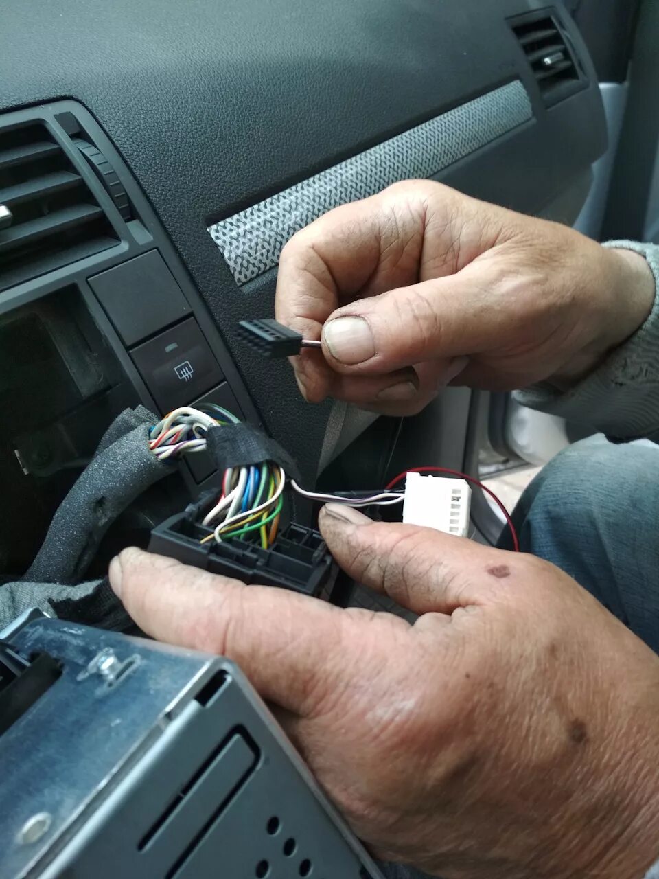 Подключение блютуз модуля форд фокус 2 #3 Установка Bluetooth в Ford 6000cd - Ford C-Max I, 1,6 л, 2008 года автозвук D