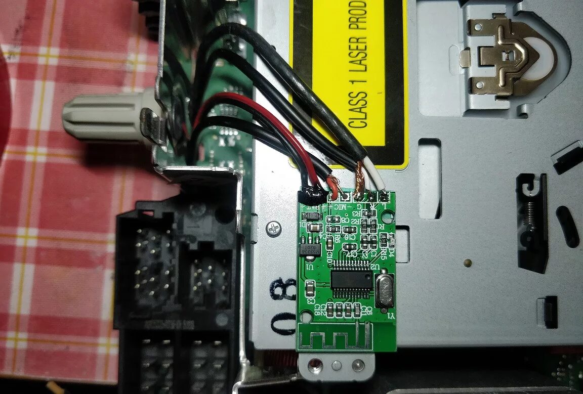 Подключение блютуз модуля к магнитоле без аукса Подключение Bluetooth к штатной магнитоле - Renault Megane II, 1,6 л, 2006 года 