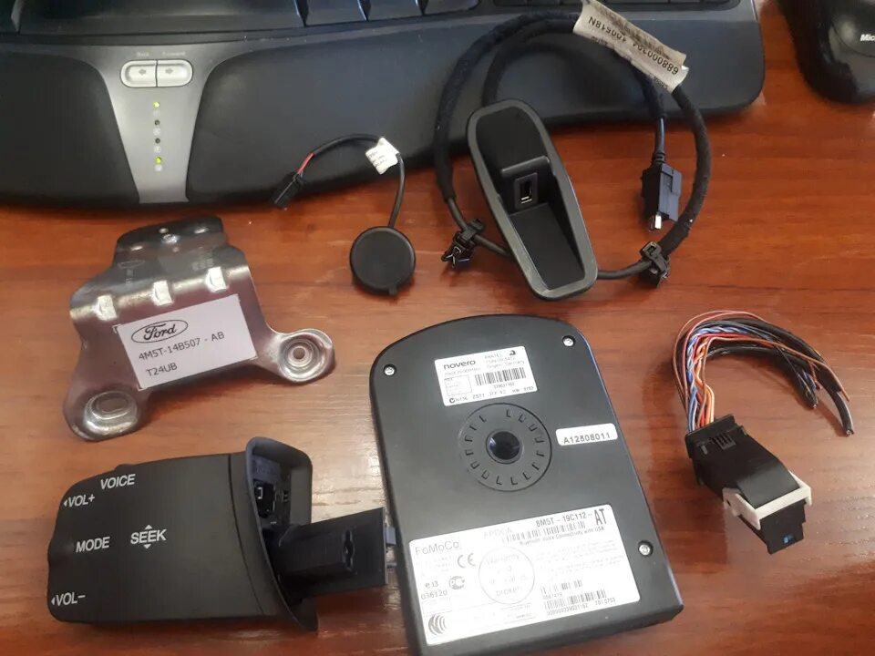 Подключение блютуз новеро форд фокус 3 Novero bt/usb в Focus 2 (Часть первая) - Ford Focus II Hatchback, 1,6 л, 2009 го