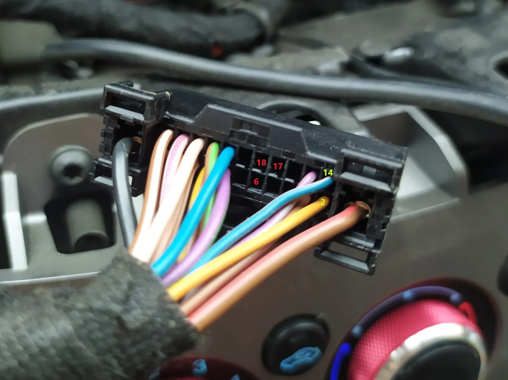 Подключение блютуз новеро форд фокус 3 Адаптер Bluetooth Biurlink установка Ford Focus 3 - Ford Focus III Hatchback, 1,