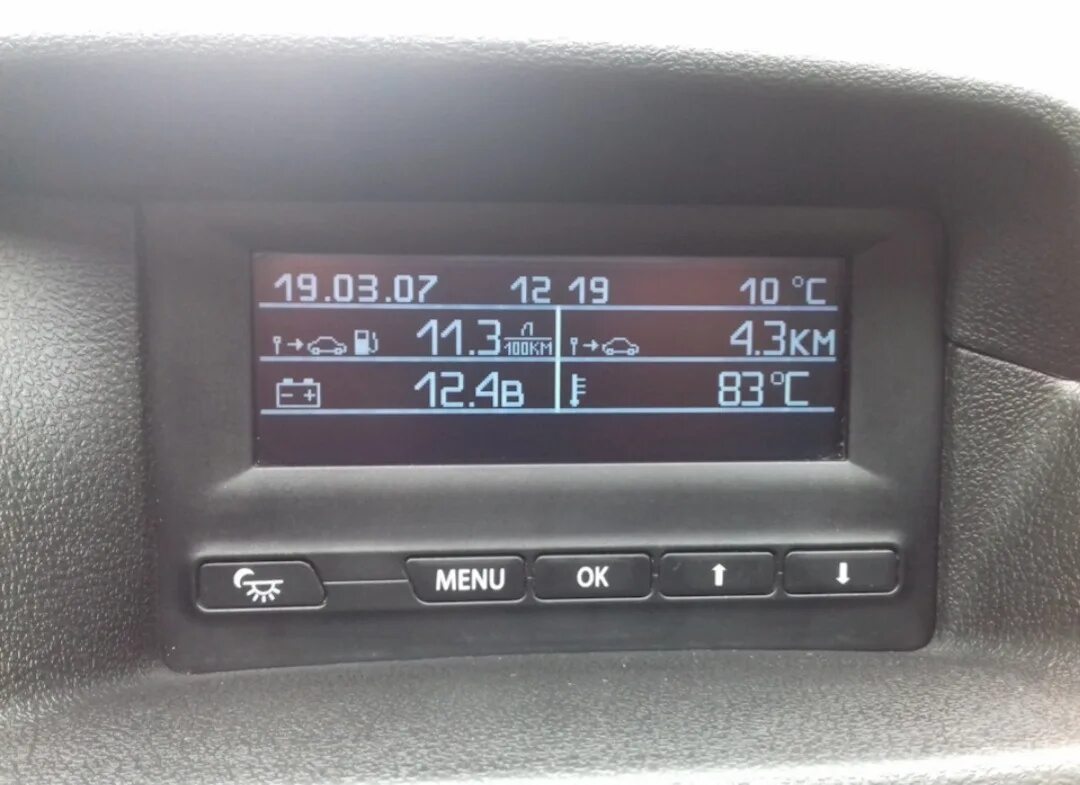 Подключение бортового компьютера на приоре Штатный БК приора 2 - DRIVE2