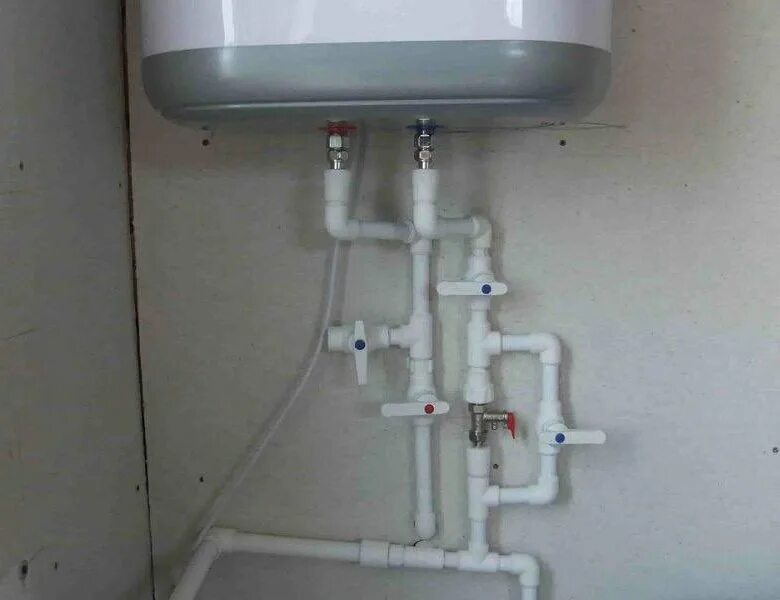 Подключение бойлера к водопроводу дом Установка сантехники - купить в Салавате, цена 500 руб., дата размещения: 28.07.