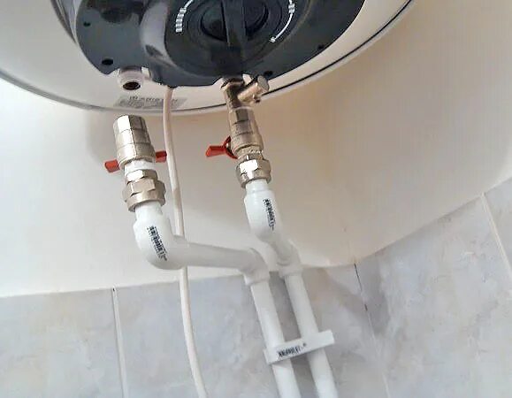 Подключение бойлера к водопроводу фото Пошаговая схема подключения бойлера косвенного нагрева Екатеринбург