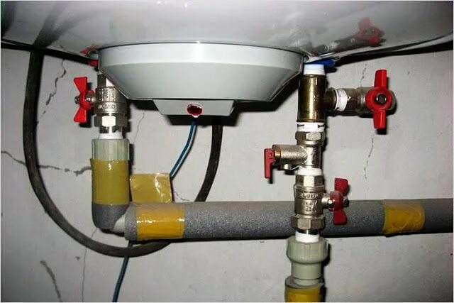 Подключение бойлера к водопроводу оазис Сантехник ...: Как слить воду из водонагревателя Аристон Смесители, Водонагреват