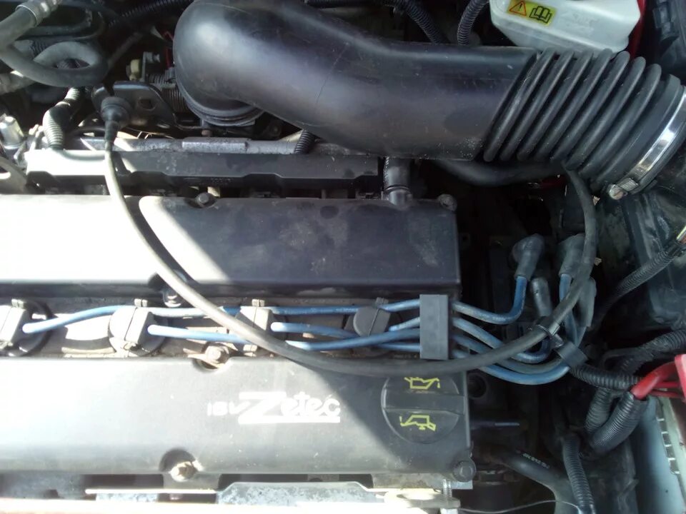 Подключение бронепроводов форд фокус 2 Замена высоковольтных проводов - Ford Focus I Sedan, 1,8 л, 2004 года своими рук