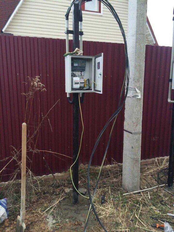 Подключение частного дома от столба Фотографии работы: Монтаж щита учёта по Тех.Условиям МОЭСК