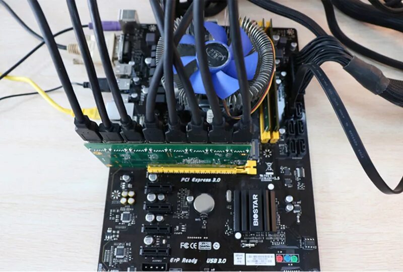 Подключение через райзер Купить 1 до 8 PCIe Miner машина видеокарта удлинитель PCI-E 16X поворот 8 портов