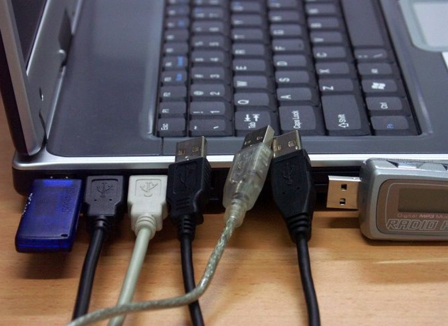 Подключение через usb порт Подключение ноутбука к другому ноутбуку: найдено 77 изображений