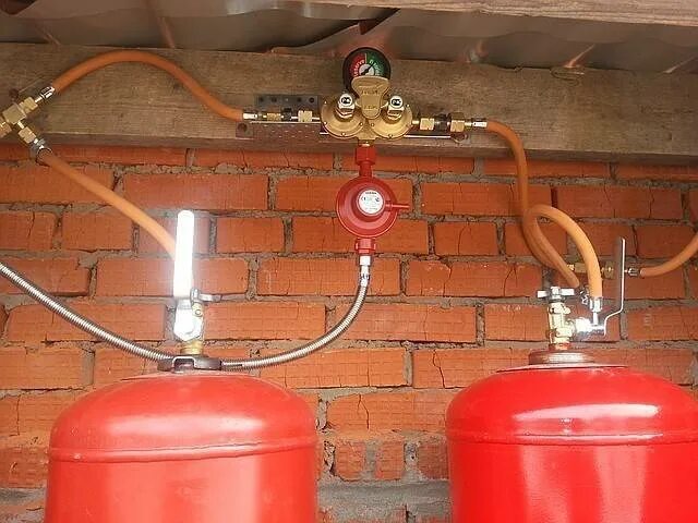 Подключение дачной плитки к магистральному газу Можно ли газовую плиту подключить к газовому баллону фото - DelaDom.ru