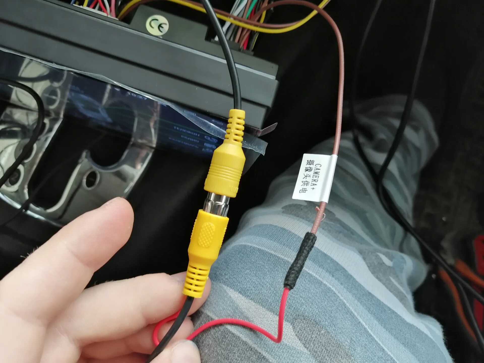 Подключение динамической камеры заднего вида 2 DIN Магнитола Android установка - Volkswagen Passat B5, 1,8 л, 2001 года аксес