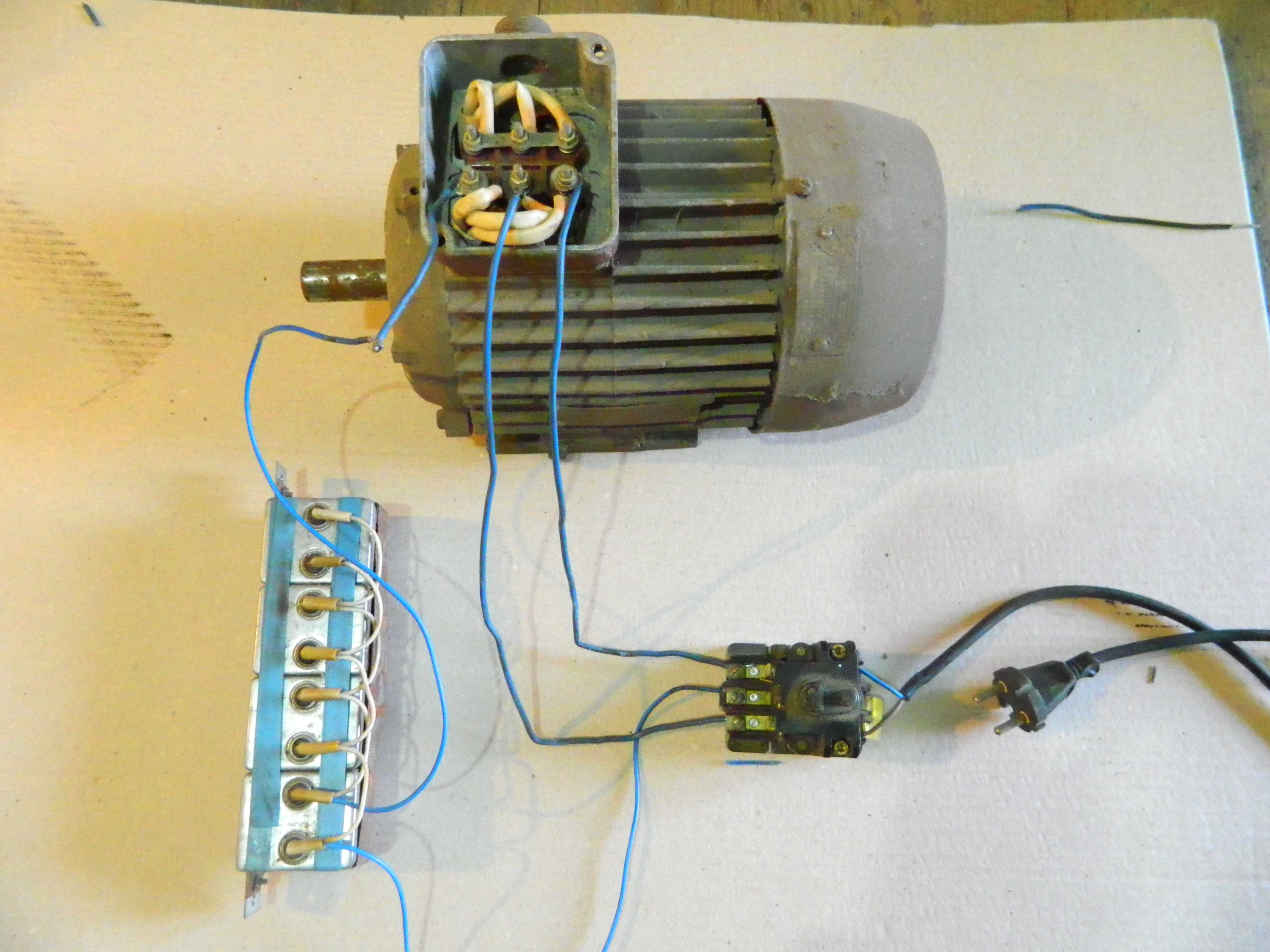 Подключение двигателя 220v Как трехфазный двигатель подключить на 220 с конденсатором фото - Сервис Левша