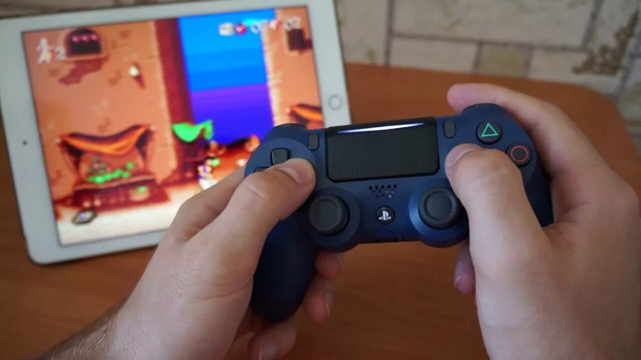 Подключение джойстика ps4 к телефону Подключить Геймпад от PS3 и PS4 к iPhone и iPad - YouTube