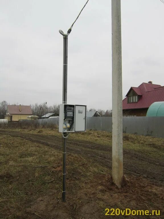 Подключение электричества столбов Трубостойка для ввода электричества - Под ключ в Костроме