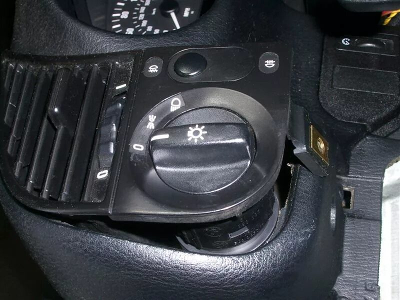 Подключение фар бмв е36 BMW E36 Light Switch Removal