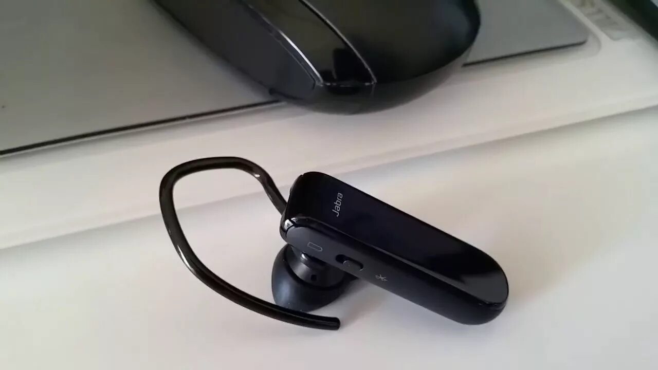 Подключение гарнитуры jabra к телефону через bluetooth How to pair Jabra Classic Headset to Windows 10 desktop - YouTube