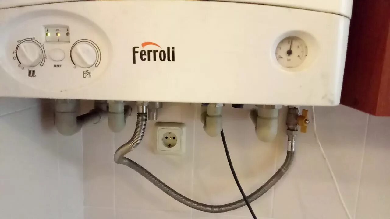 Подключение газового котла ферроли 24 Ремонт котла Ферроли, подпитка воды с редуктором. Часть 3 - YouTube
