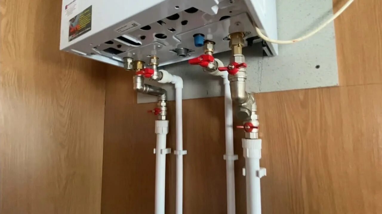 Подключение газового котла protherm Мои рабочие будни!Монтаж и обвязка котла Протерм Гепард 23мтв и одного панельног