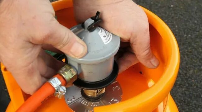 Подключение газовой горелки к баллону без редуктора Ремонт газовых баллонов