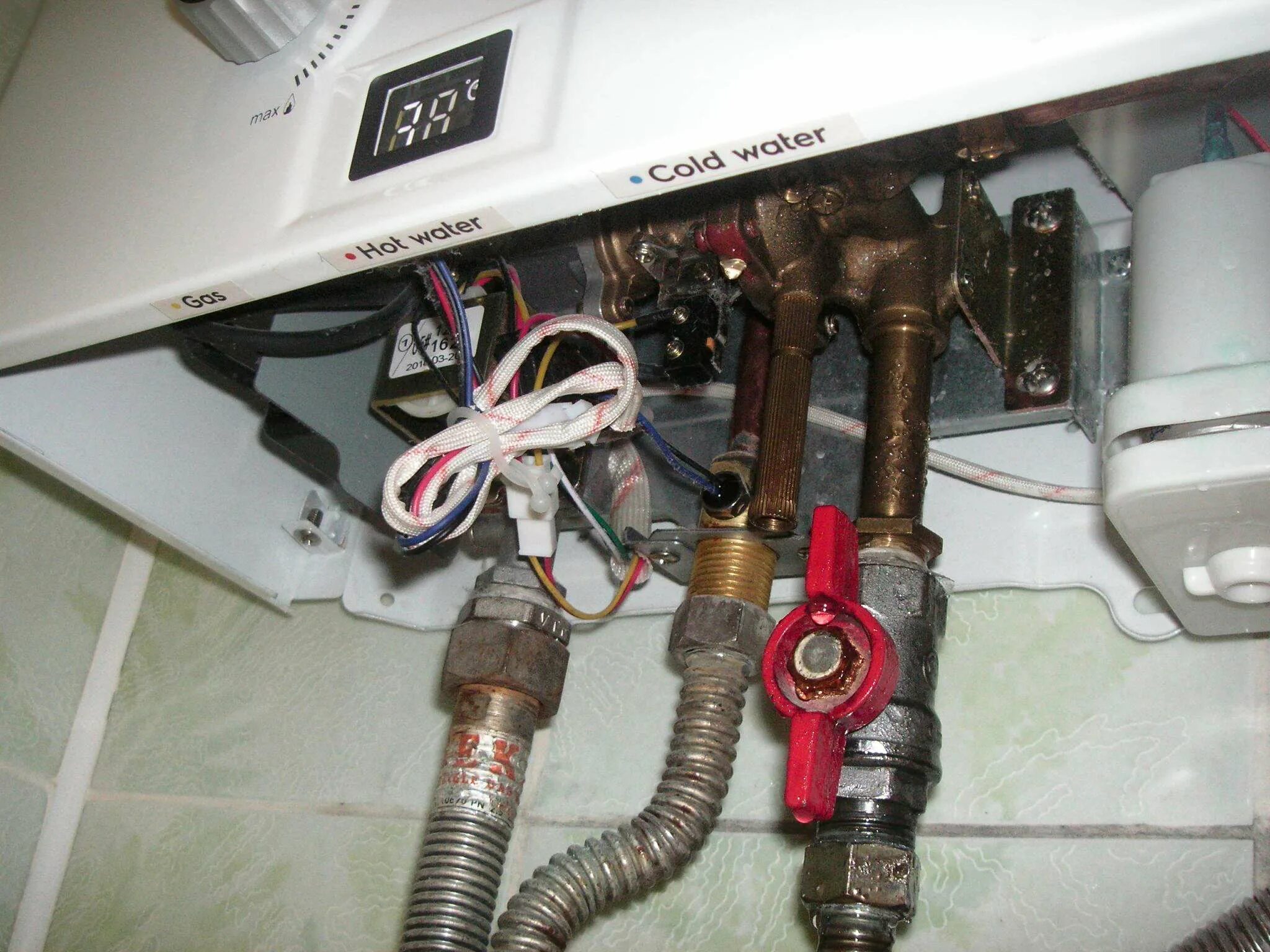 Подключение газовой колонки аристон Газовая колонка Zanussi GWH 12 Fonte НС-1107001 - купить по низкой цене в интерн
