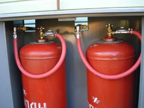 Подключение газовой плиты к баллону на даче Устройство вентиля газового баллона и его замена на баллоне