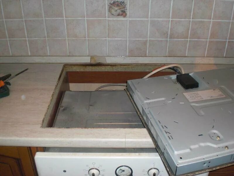 Подключение газовой варочной панели в столешницу Установка варочной панели в Жигулёвске - Ремонт и установка кухонных плит - Ремо