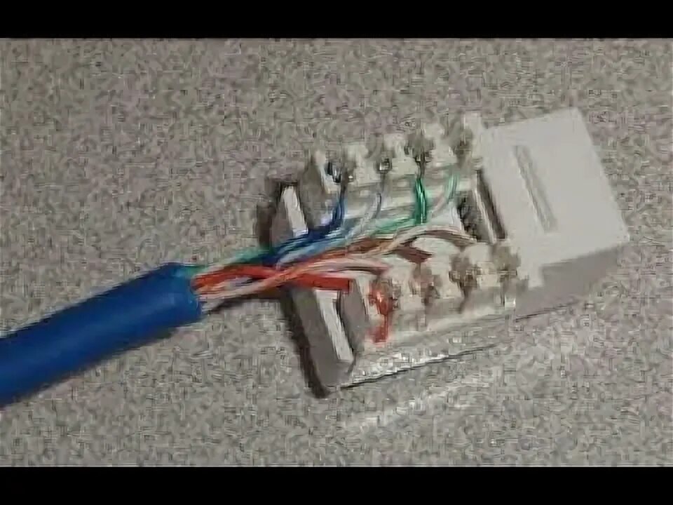 Подключение интернет розетки cat 5e по цветам Wire an RJ 45 Computer Jack - YouTube