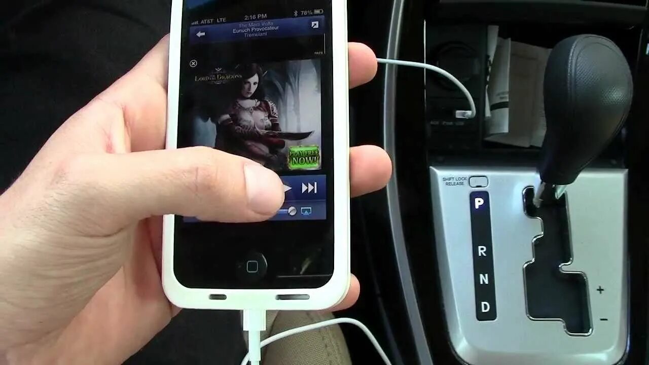 Подключение iphone к машине Apple Lightning Cable in Your Car?! - YouTube