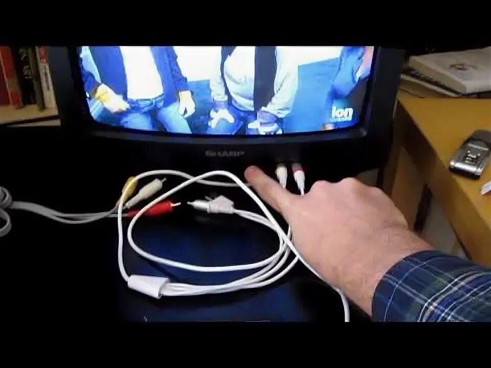 Подключение к старому телевизору телефон AV USB Video Cable for iPhone 3G 3GS iPod Touch Nano NOT WORKING! - YouTube