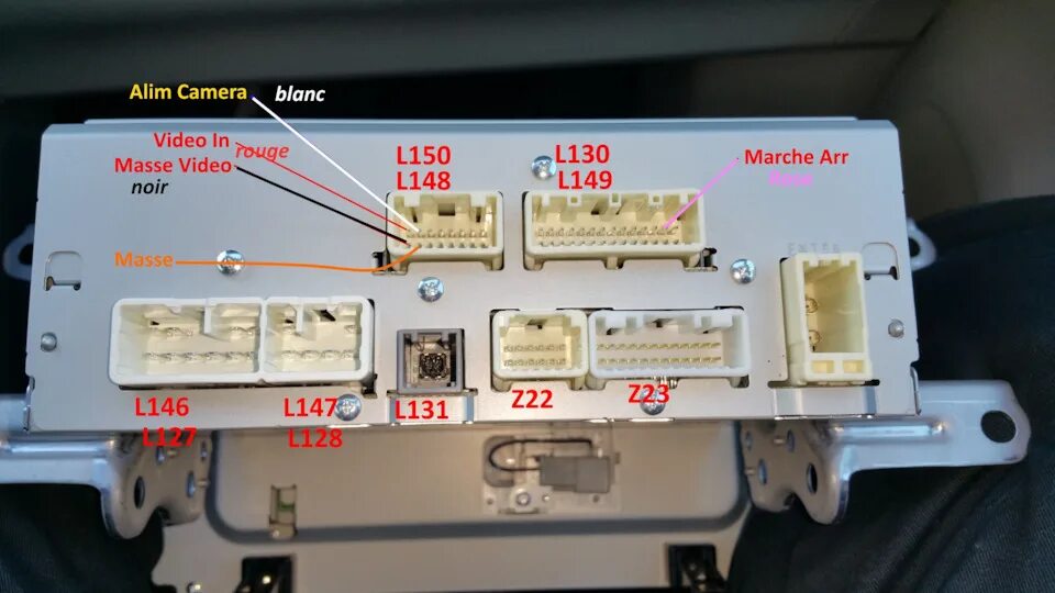Подключение камеры к штатной магнитоле тойота Установка камеры заднего вида - Toyota Prius (30), 1,8 л, 2012 года электроника 