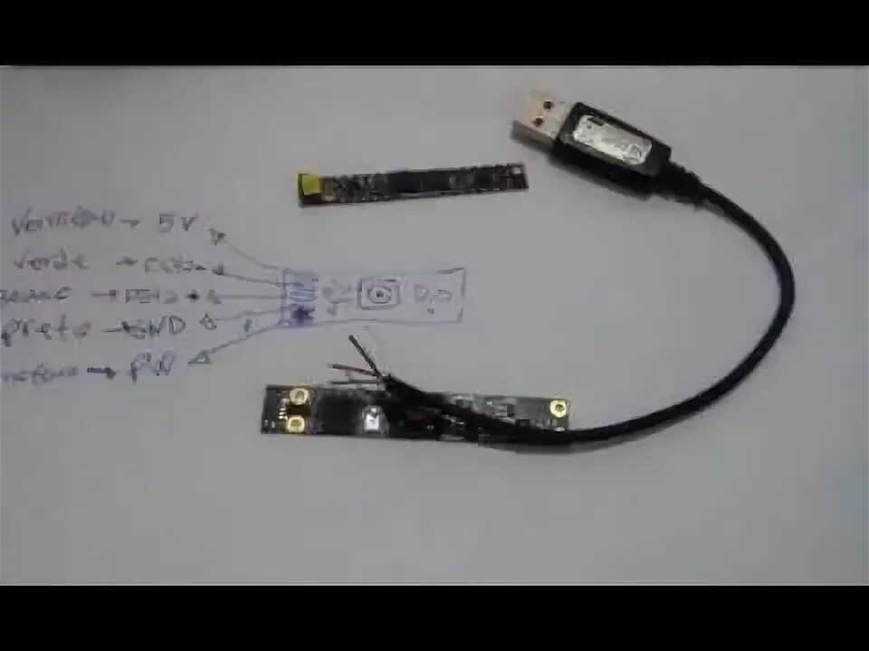 Подключение камеры ноутбука к usb Utilizando uma camera integrada de notebook como uma web cam USB Câmera, Usb, Es