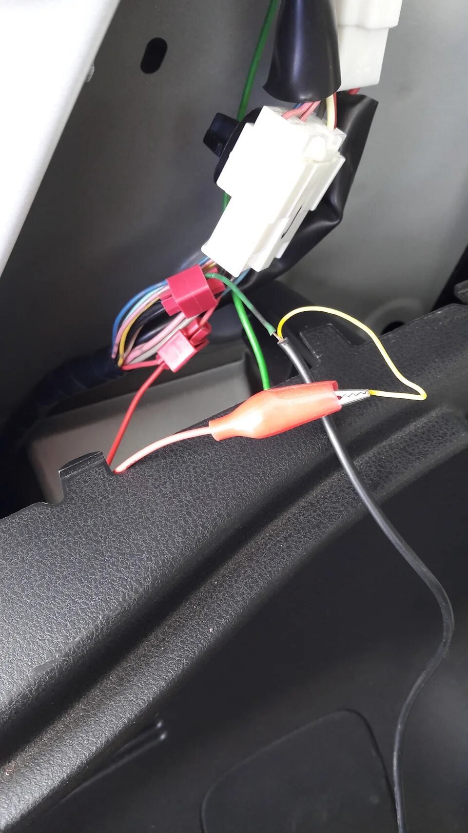 Подключение камеры заднего вида nissan connect Установка камеры заднего вида - Nissan Leaf (1G), 2012 года тюнинг DRIVE2
