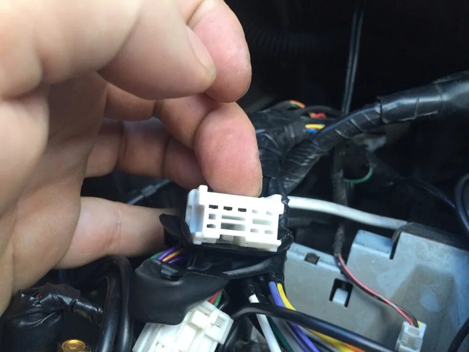 Подключение кнопок руля nissan Управление кнопками на руле - Nissan Maxima QX (A33), 3 л, 2003 года электроника