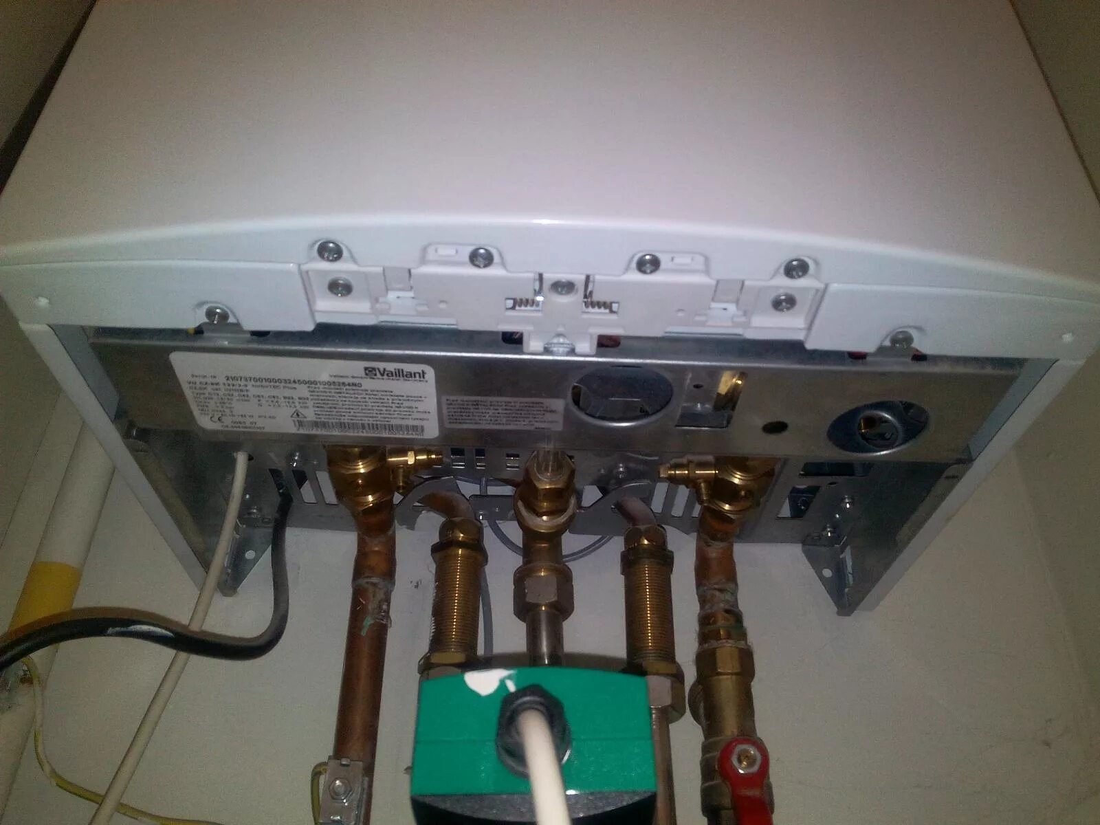 Подключение котла vaillant saut la honte Bande robinet remplissage chaudiere vaillant ecotec plus Erreur év