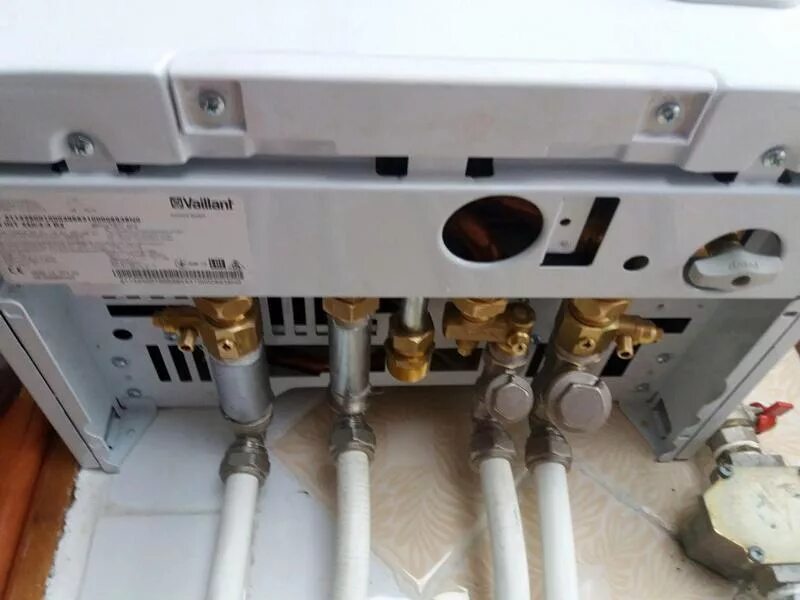 Подключение котла vaillant Установка двухконтурных котлов в Крыму и Симферополе Vaillant, Ferroli