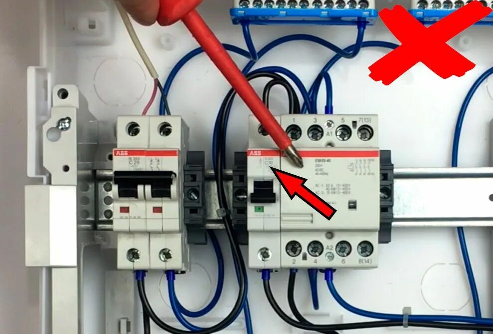 Подключение мастер выключателя Мастер выключатель - 10 глупых ошибок при подключении схемы через контактор. Про
