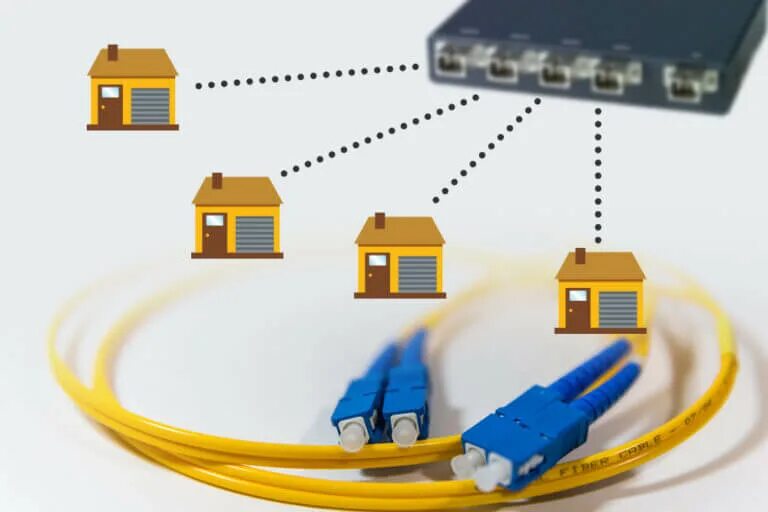 Подключение оптоволокна в многоквартирный дом GPON от МГТС - оптоволокно джипон и необходимое оборудование для интернет технол