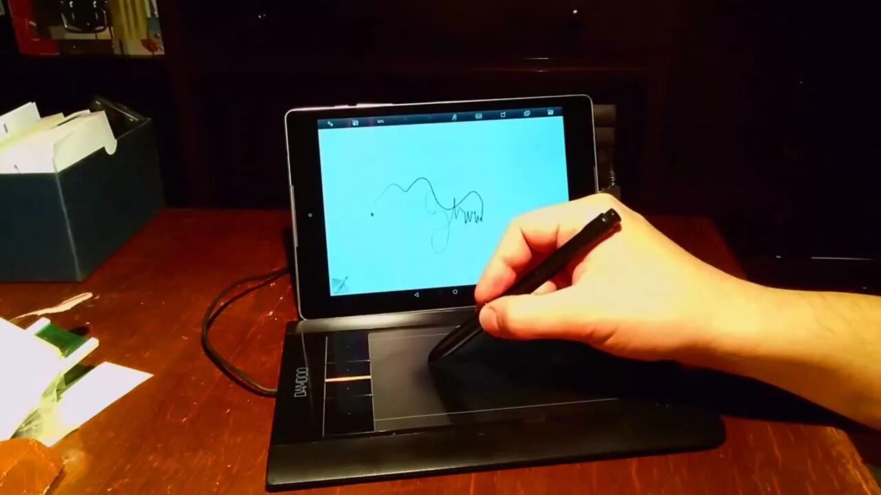 Подключение планшета wacom к компьютеру Nexus 9 and Wacom Bamboo Pen & Touch - YouTube