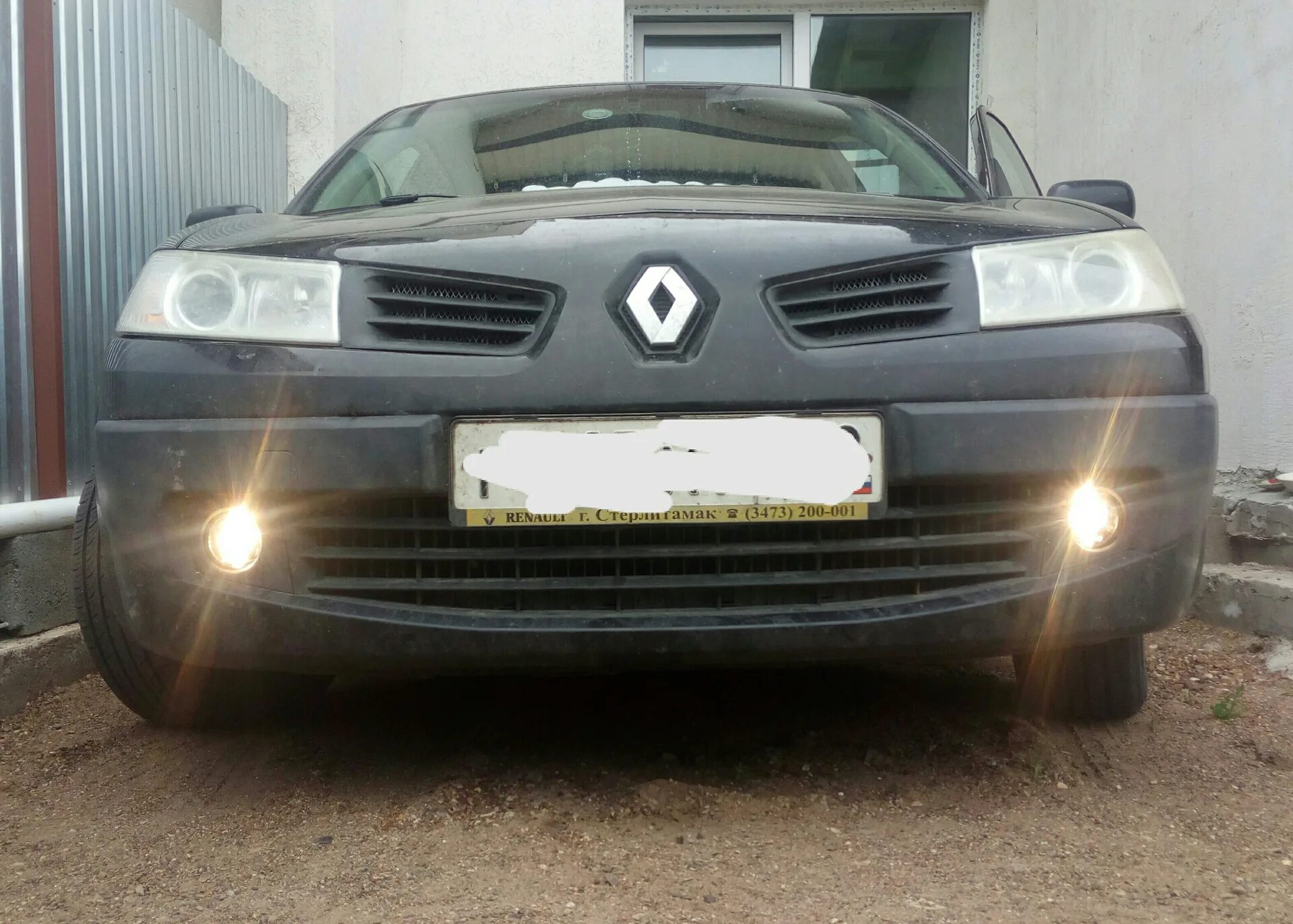 Подключение противотуманных фар меган 2 Установка ПТФ на меган 2. Штатно - Renault Megane II, 1,6 л, 2007 года электрони