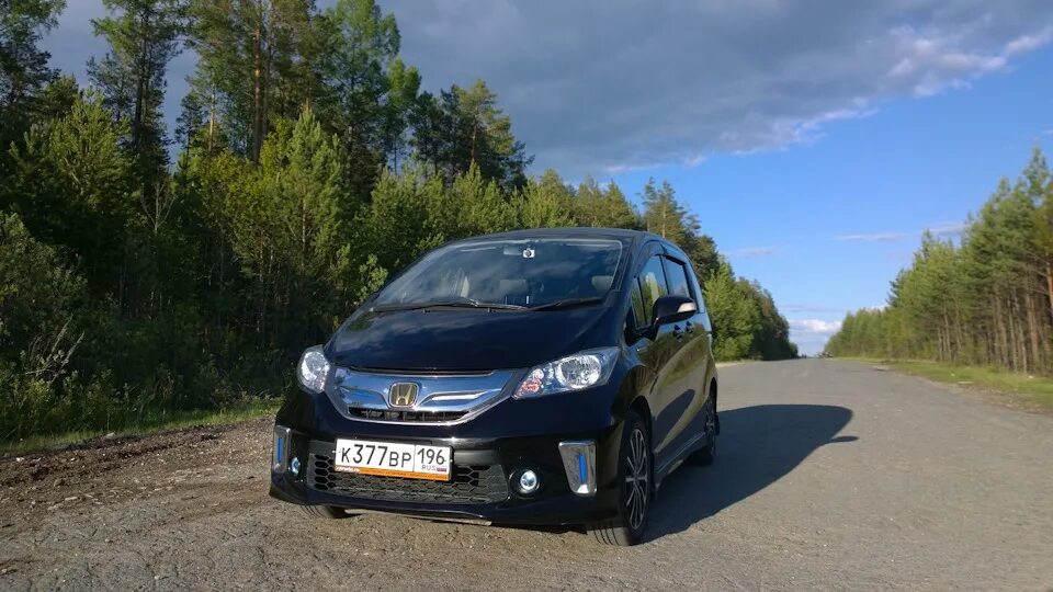 Подключение противотуманных фар на honda freed spike Изменяем время и формат часов на Хонда Фрид Гибрид 2015 - Honda Freed (1G), 1,5 