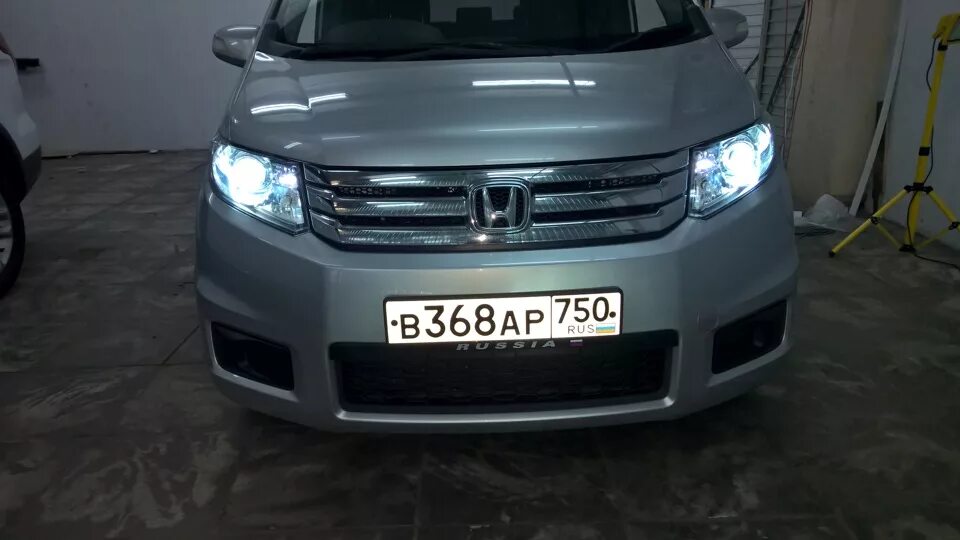 Подключение противотуманных фар на honda freed spike Переделка головного света Хонда Фрид Спайк - Honda Freed (1G), 1,5 л, 2012 года 