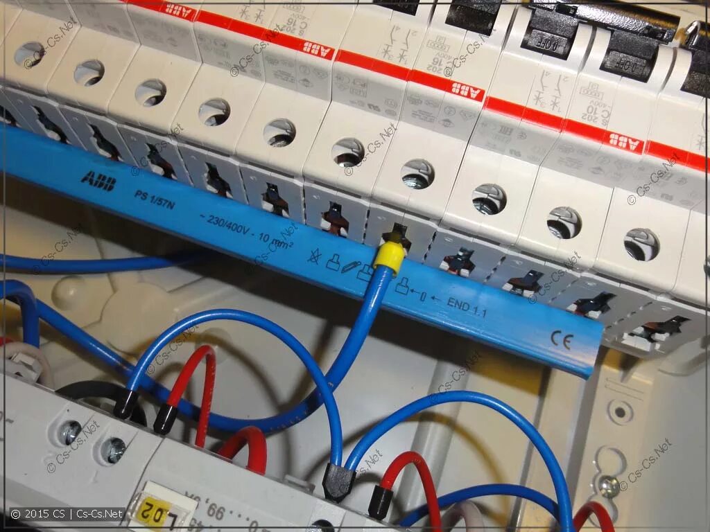 Подключение провода к гребенке Бюджетный трёхфазный щит: Мастер-Класс - CS-CS.Net: Лаборатория Электрошамана