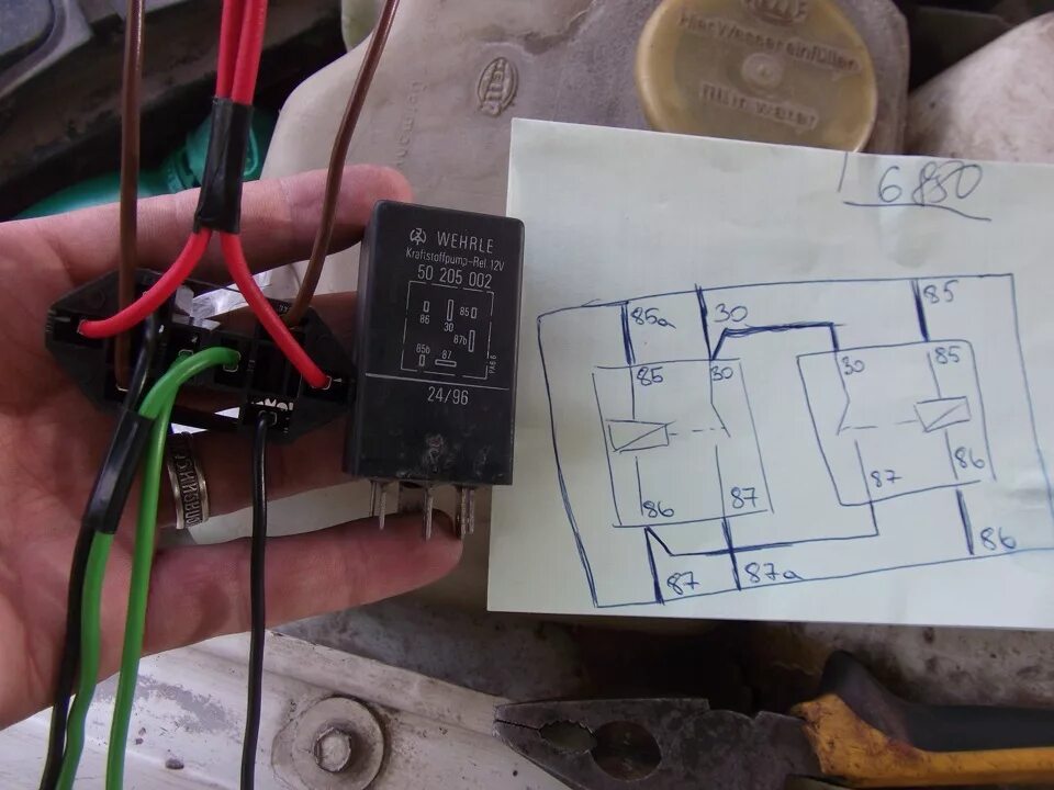 Подключение реле бензонасоса Реле бензонасоса - Opel Omega A, 2 л, 1987 года плановое ТО DRIVE2