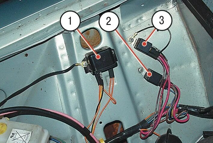 Подключение реле ближнего 2106 При включении зажигания щелкает реле поворотов ваз 2106 - фото - АвтоМастер Инфо