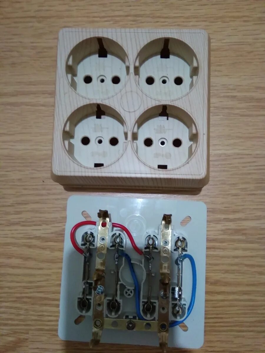 Подключение розетки на 4 гнезда Розетка 4 х местная установка: найдено 76 изображений