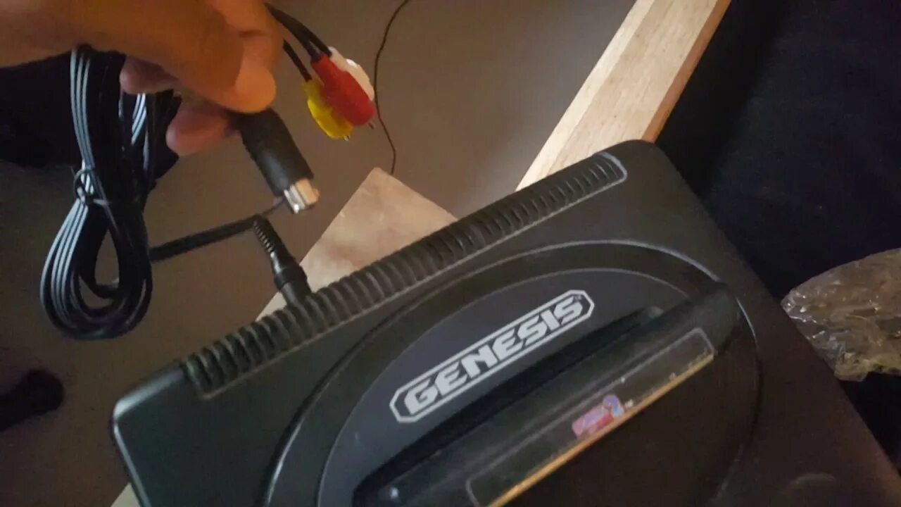 Подключение sega mega drive 2 к телевизору How to Connect Sega Genesis to HD TV - YouTube