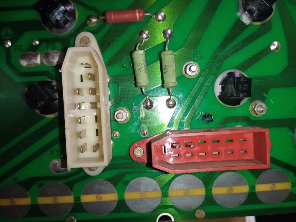 Подключение спидометра газ 3110 Внимание! Разыскивается распиновка приборной панели 3110 - ГАЗ 31029, 2,4 л, 199