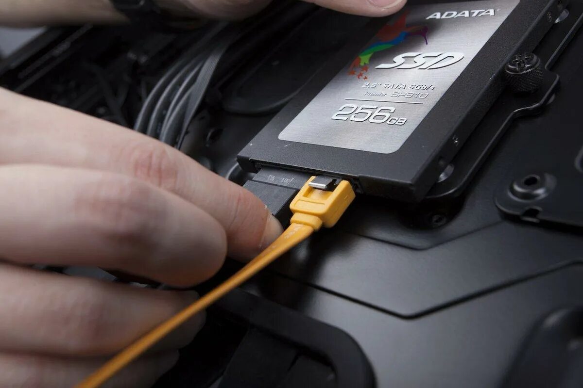 Подключение ссд диска к компьютеру виндовс 10 Какой SSD выбрать: подешевле или подороже?